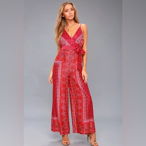 Free People Silk Like Printed Boho Jumpsuit Size 4 - Picture 2 of 9